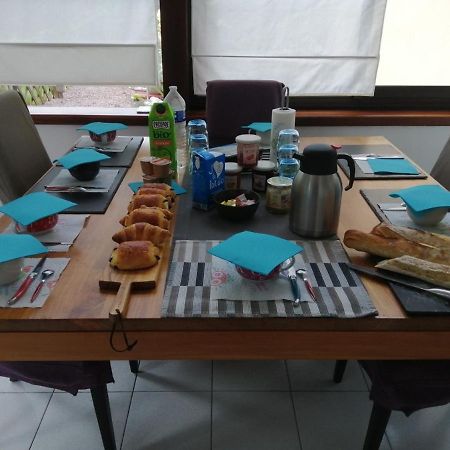 Ginger Apartment Cancale Luaran gambar